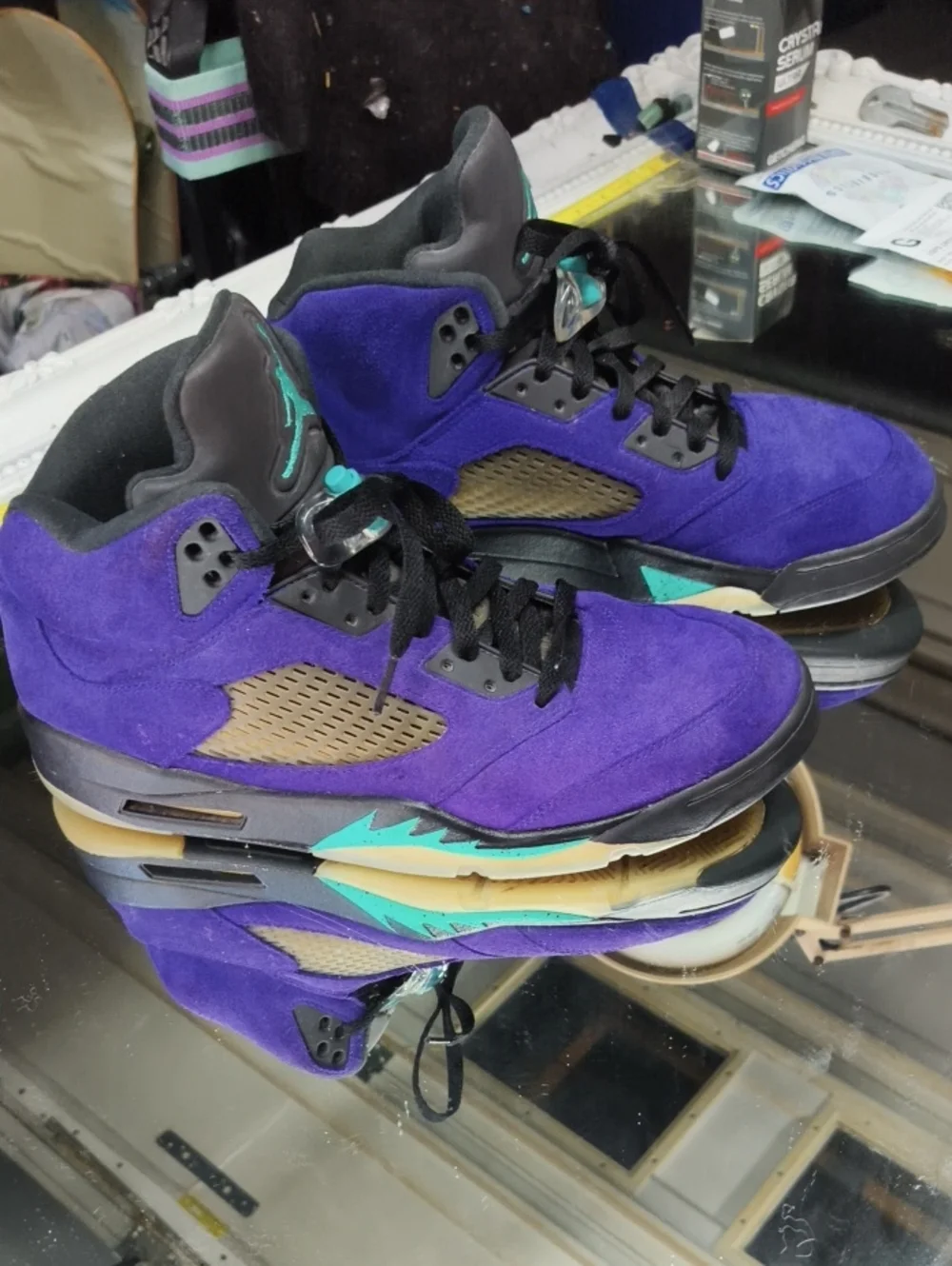 Mens 12 vibrant purple suede Air Jordan 5 Retro 